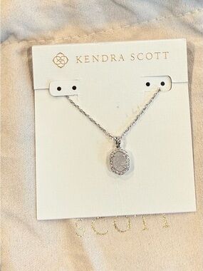 Kendra Scott Daphne Crystal Frame Short Pendant Necklace